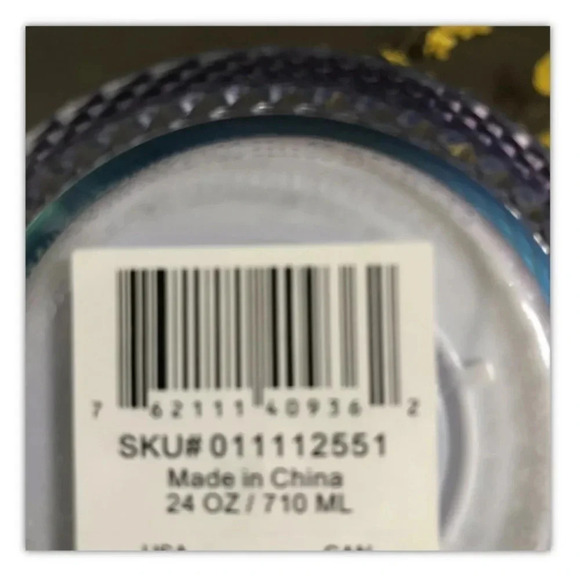 Starbucks 2020 Rainbow Pride Studded Bling 24 Ounce Tumbler Cold Cup LGTBQ - Picture 7 of 7